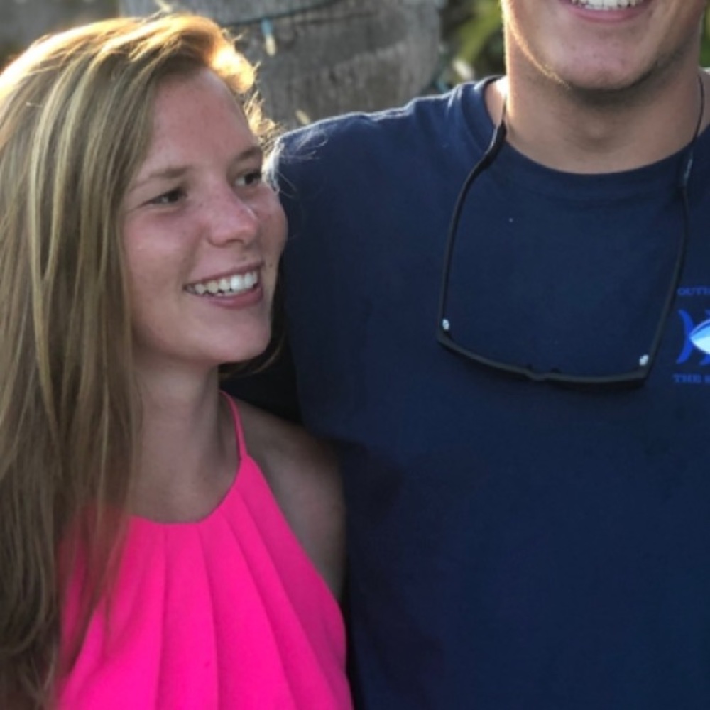 Meet your Posher, Claire